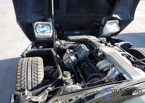 1985 Chevrolet Corvette из США, поврежденный, VIN 1G1YY0789F5112100